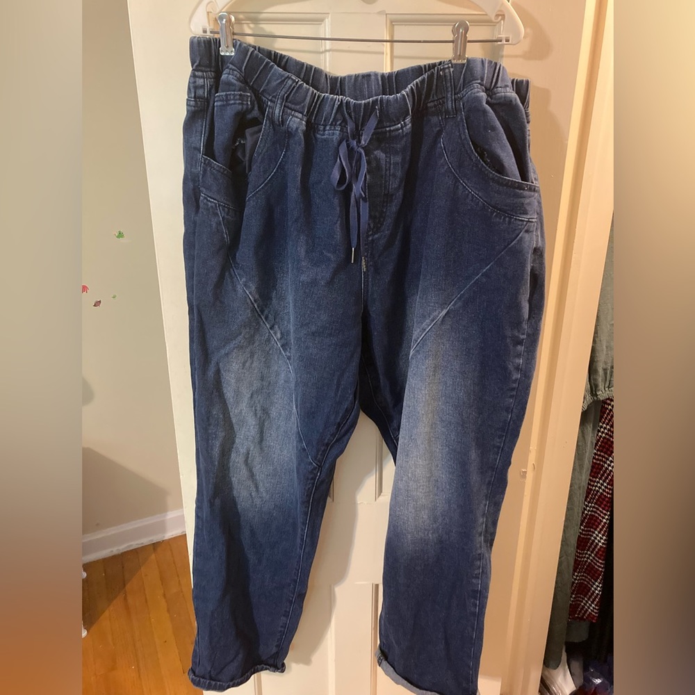 NWT Fun Cuffed Jeans